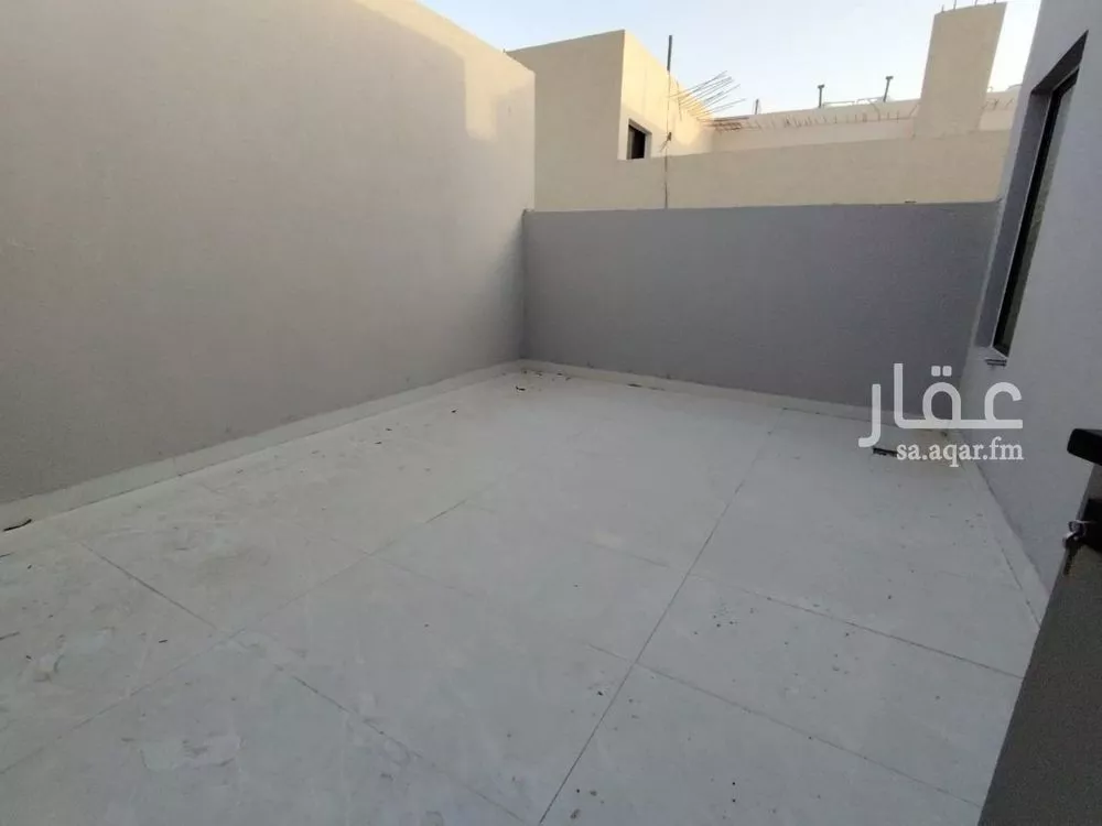 5 bedroom floor in Badr 11