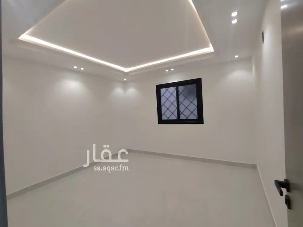 5 bedroom floor in Badr 13