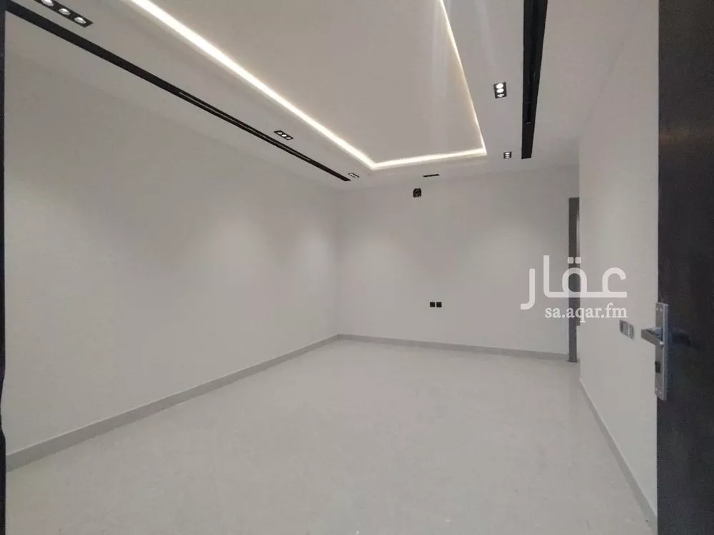 5 bedroom floor in Badr 8
