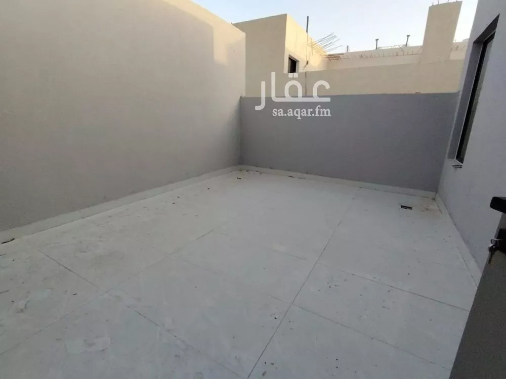 5 bedroom floor in Badr 14