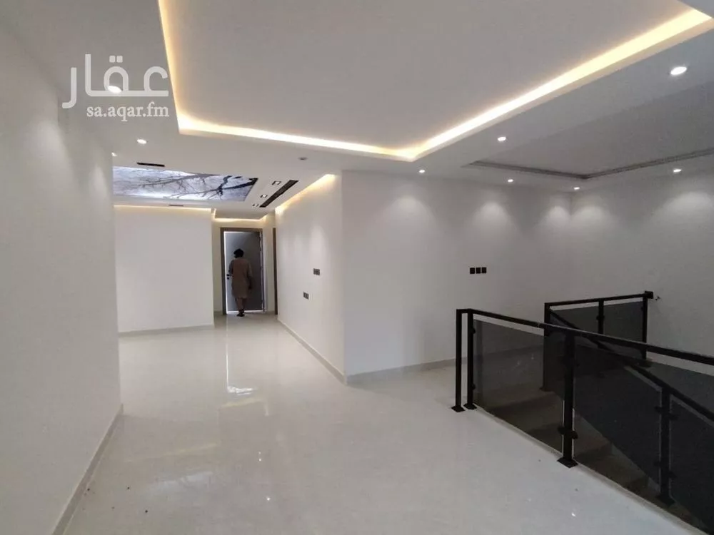 5 bedroom floor in Badr 16