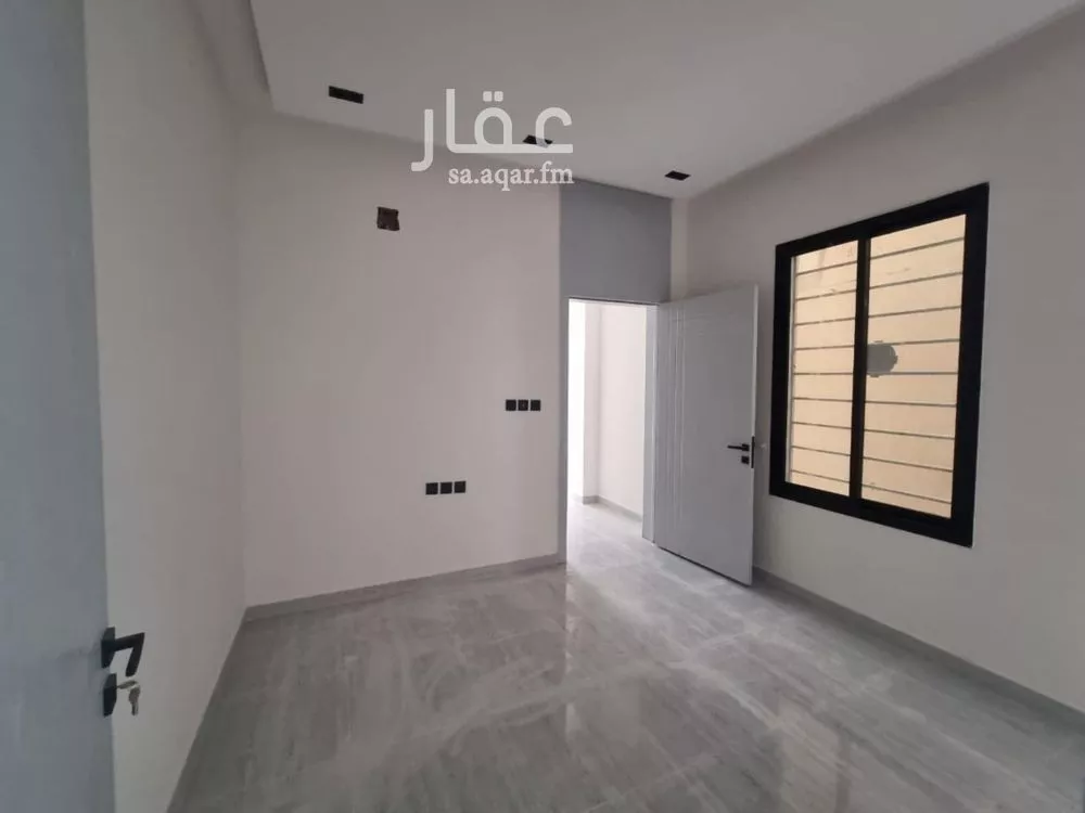 5 bedroom floor in Badr 7