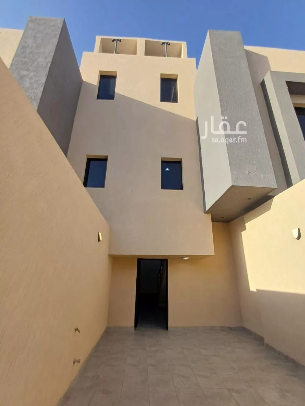 5 bedroom floor in Badr 2