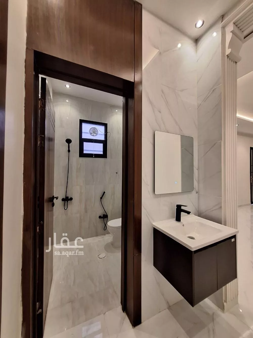 5 bedroom floor in Badr 7