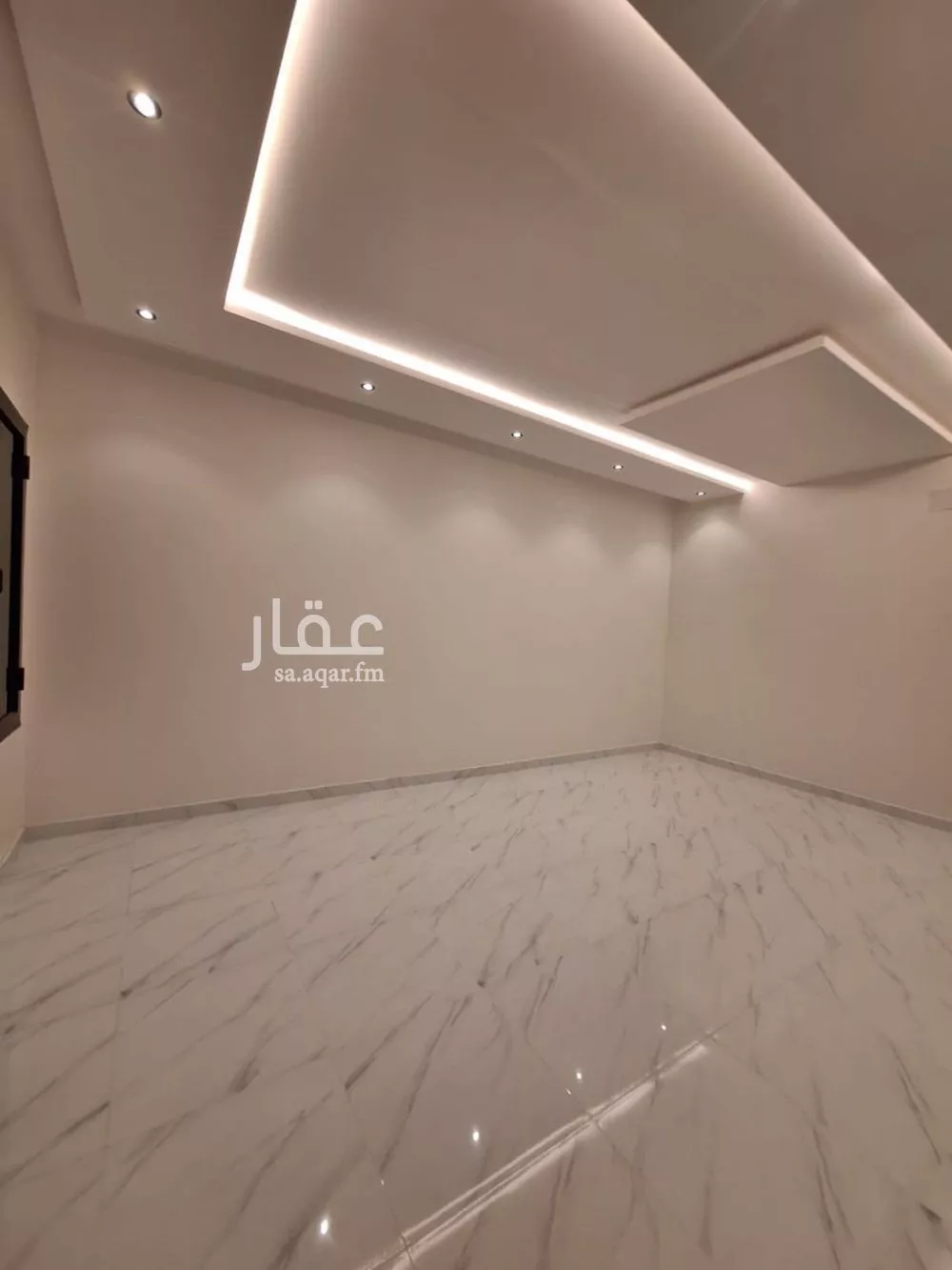 5 bedroom floor in Badr 8