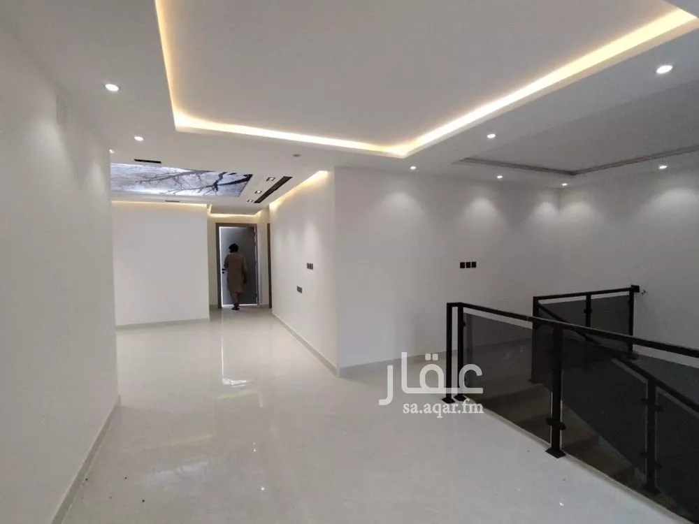 3 bedroom floor in Badr 11