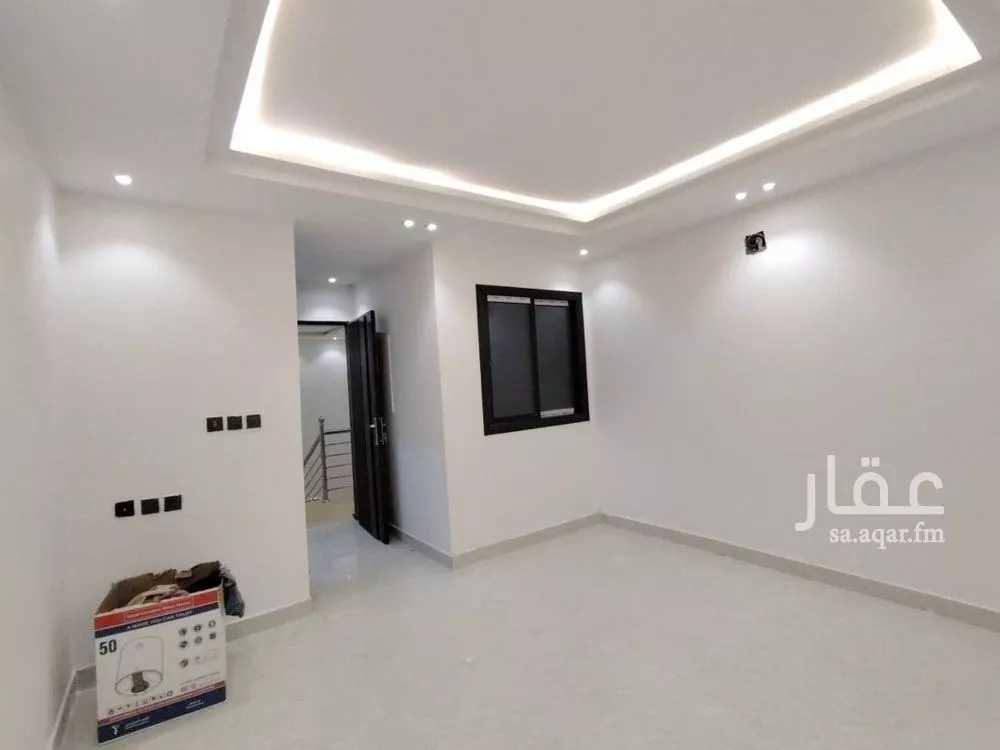 3 bedroom floor in Badr 6