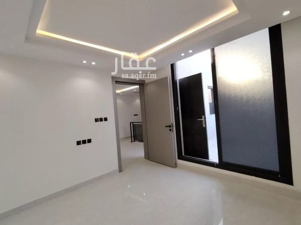 3 bedroom floor in Badr 7