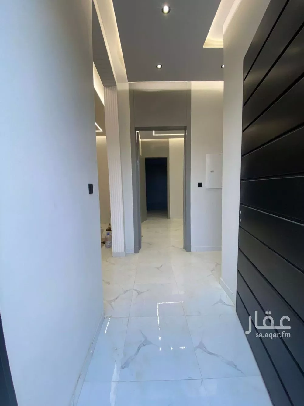 6 bedroom floor in Dahiat Namar 11