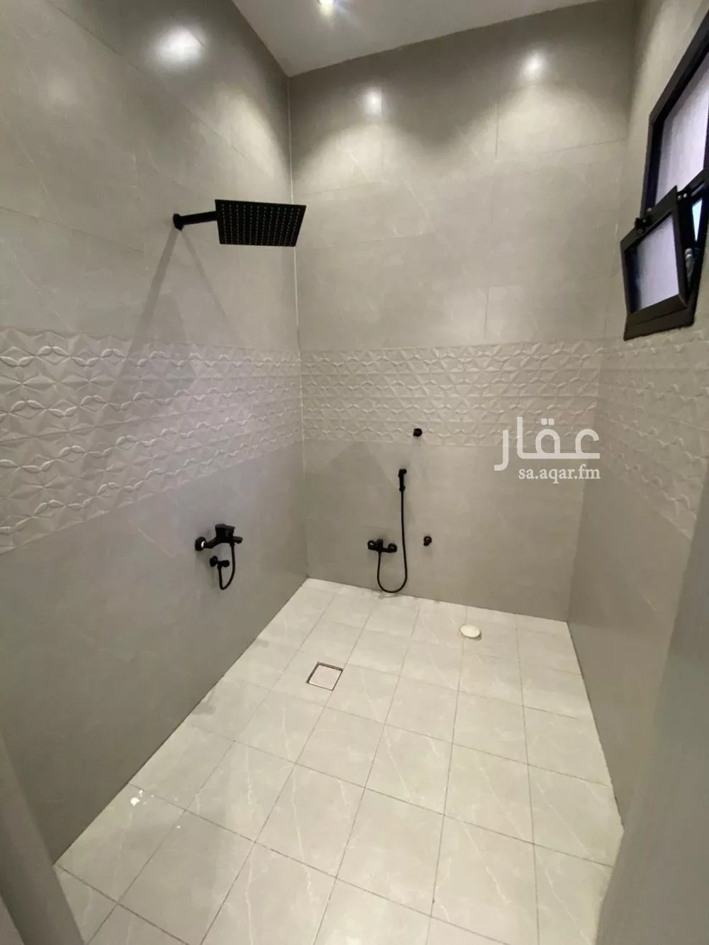 6 bedroom floor in Dahiat Namar 3