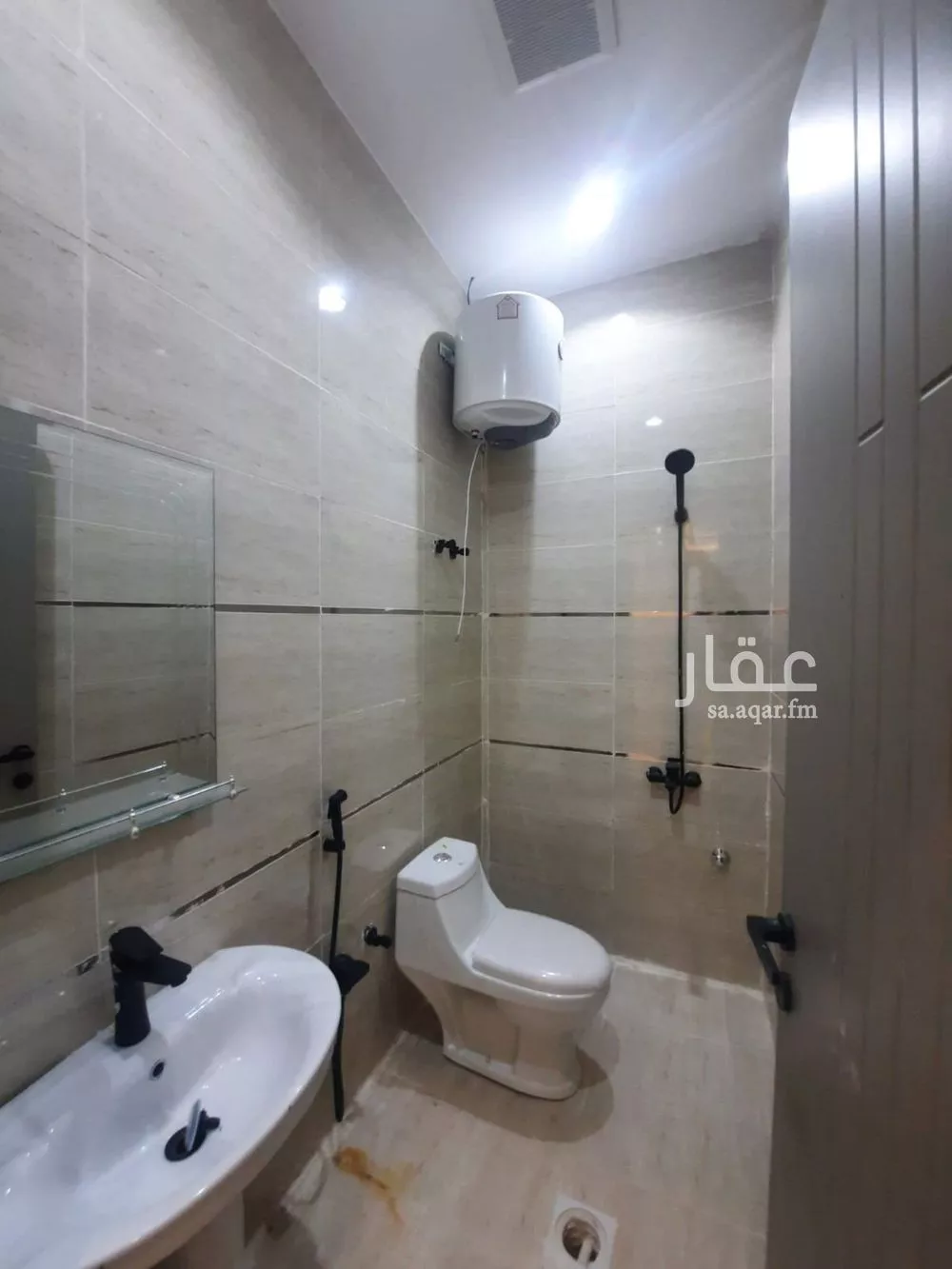 3 bedroom floor in Badr 14