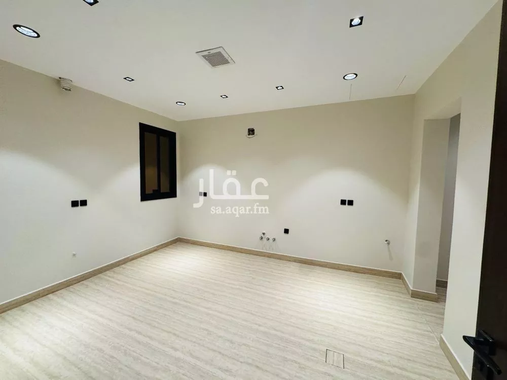 دور 3 غرف في العارض 20