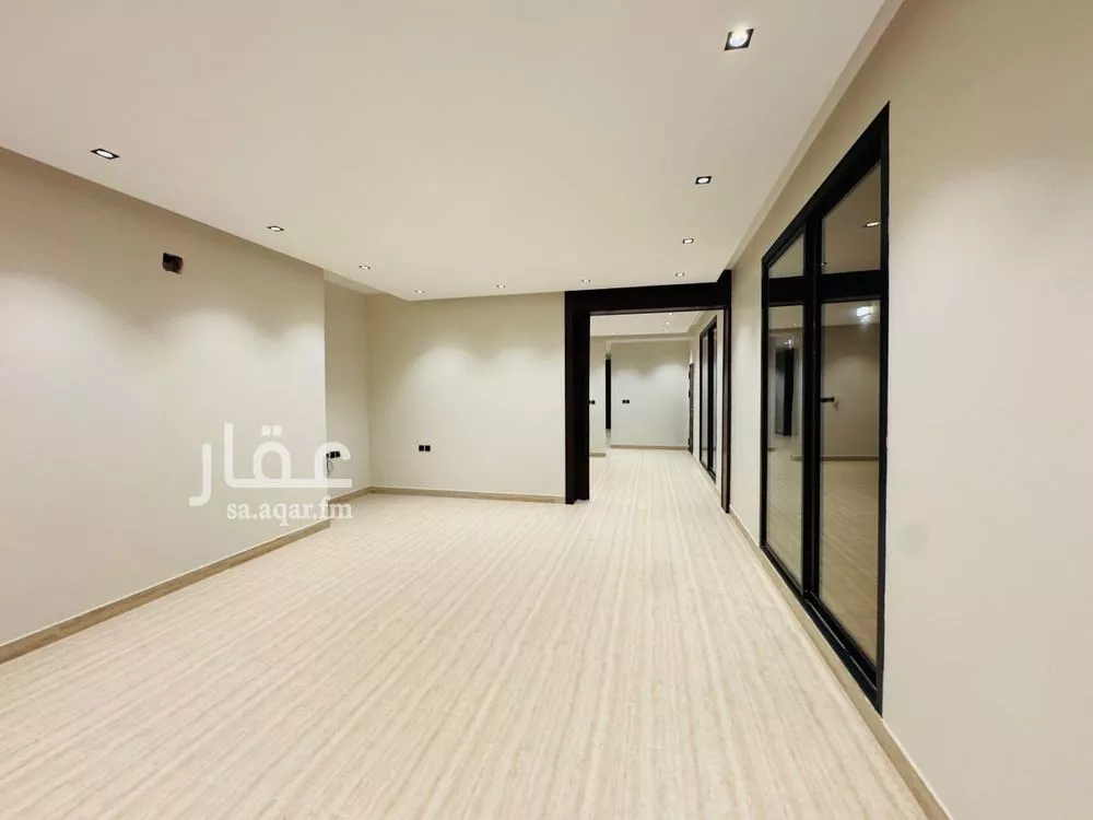 دور 3 غرف في العارض 26