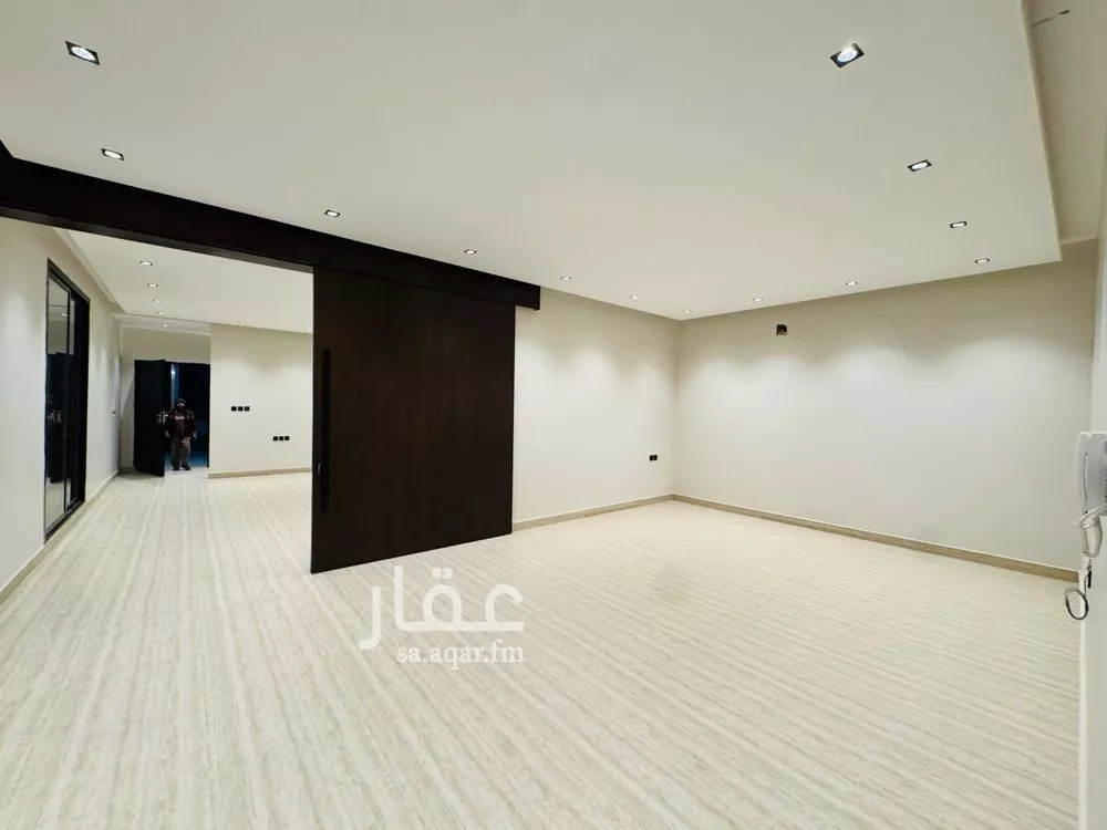 دور 3 غرف في العارض 29