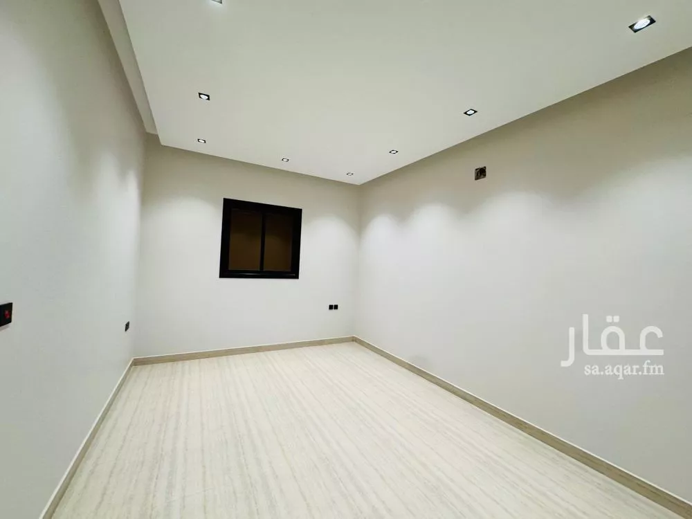 3 bedroom floor in Al Aridh 21