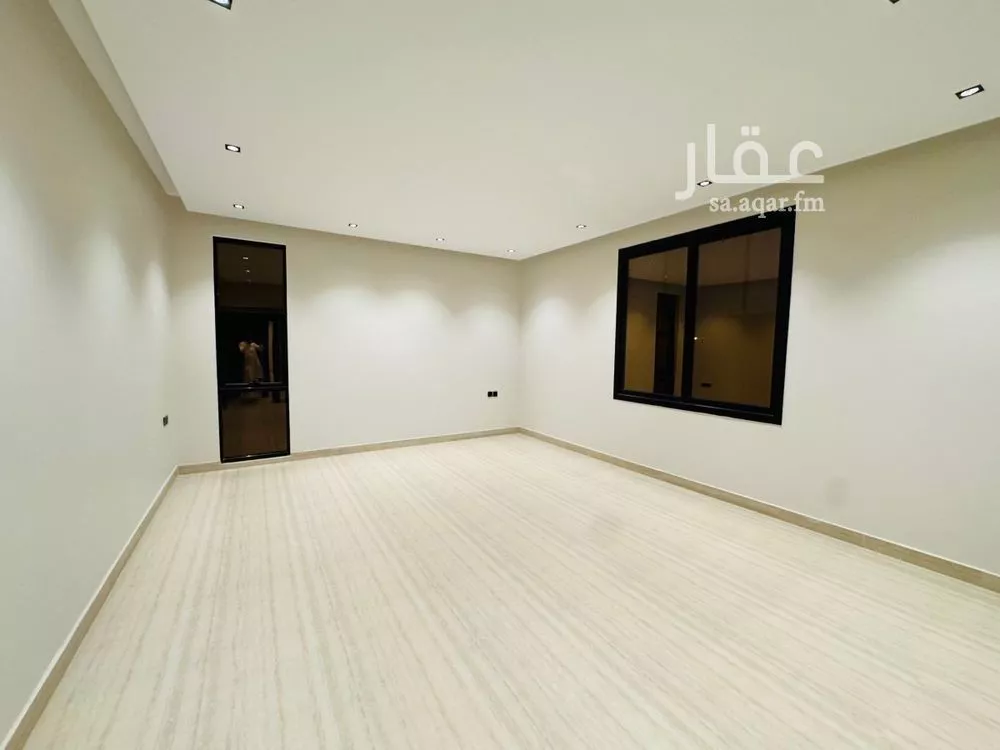 3 bedroom floor in Al Aridh 23