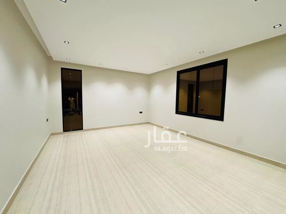 3 bedroom floor in Al Aridh 29