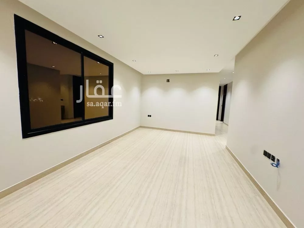 3 bedroom floor in Al Aridh 10