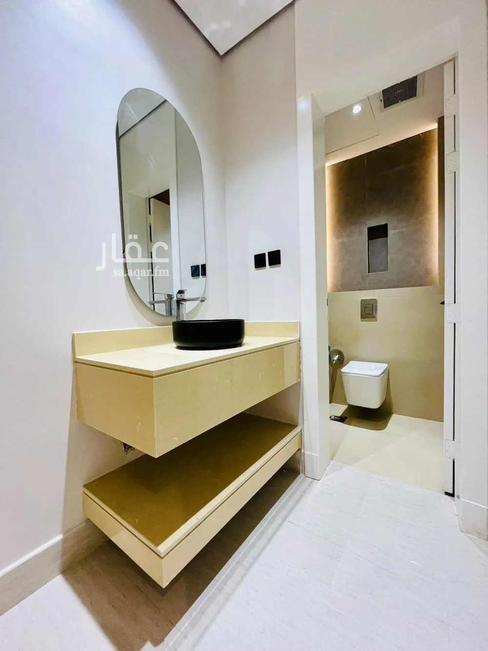 5 bedroom floor in Al Janadriyah 19