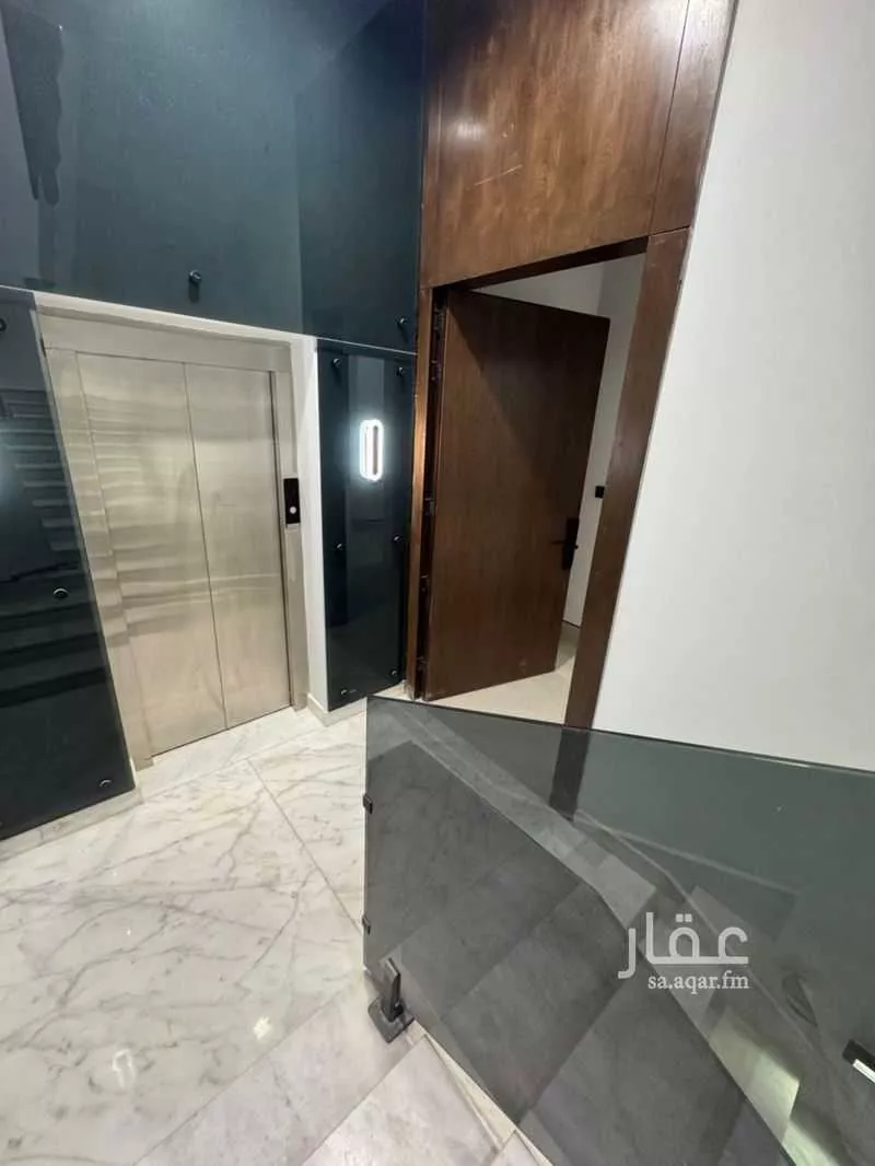 دور 3 غرف في العارض 2