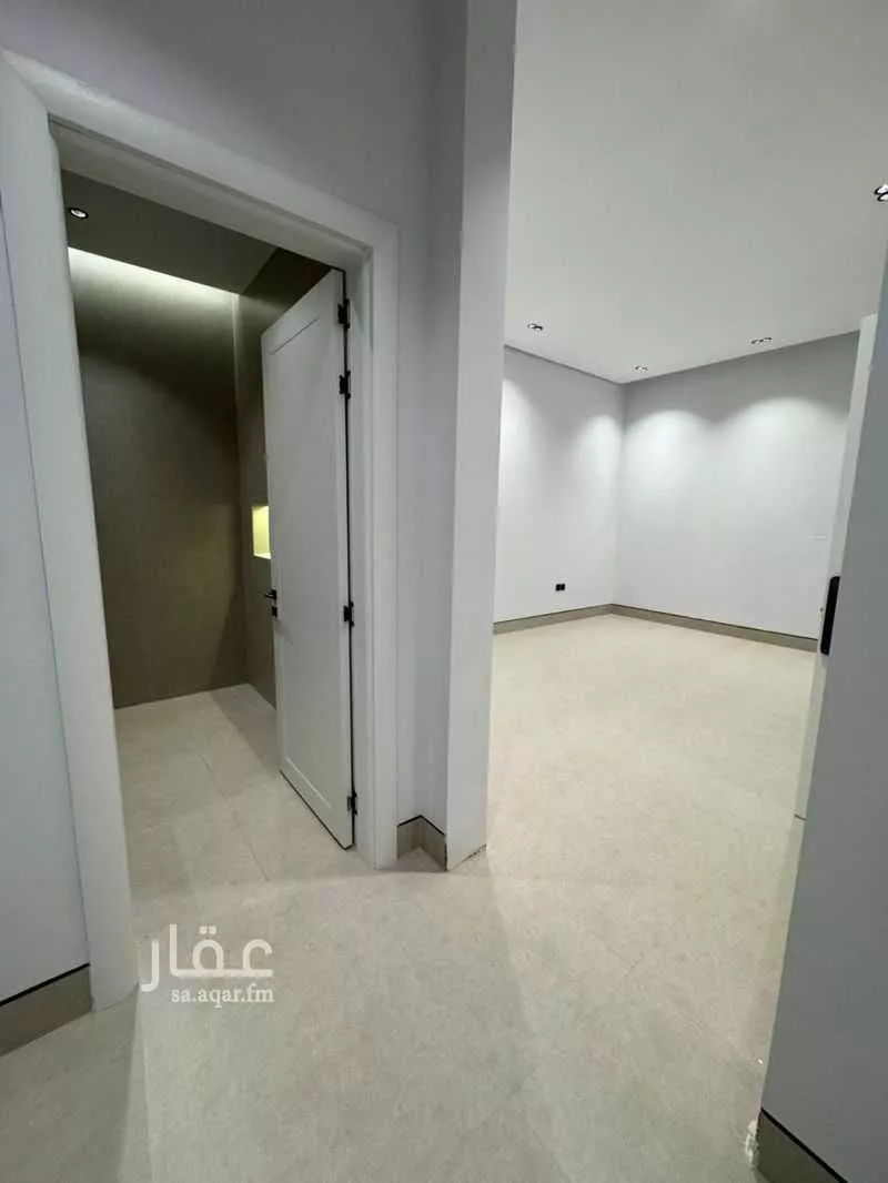 دور 4 غرف في العارض 15