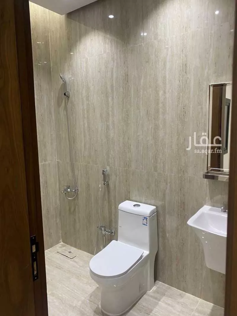 6 bedroom floor in Al Rimal 6