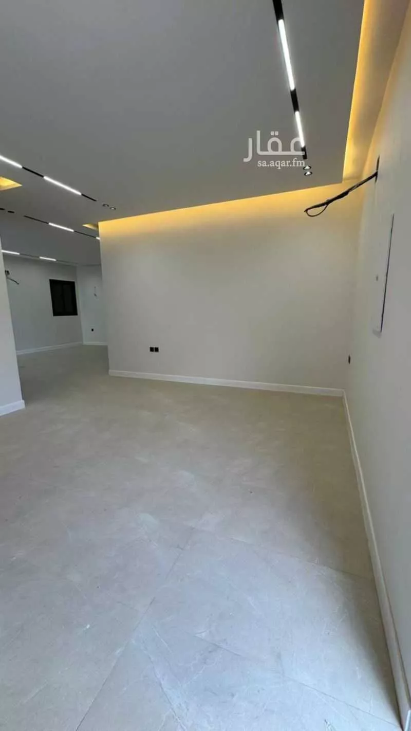 5 bedroom floor in Badr 4