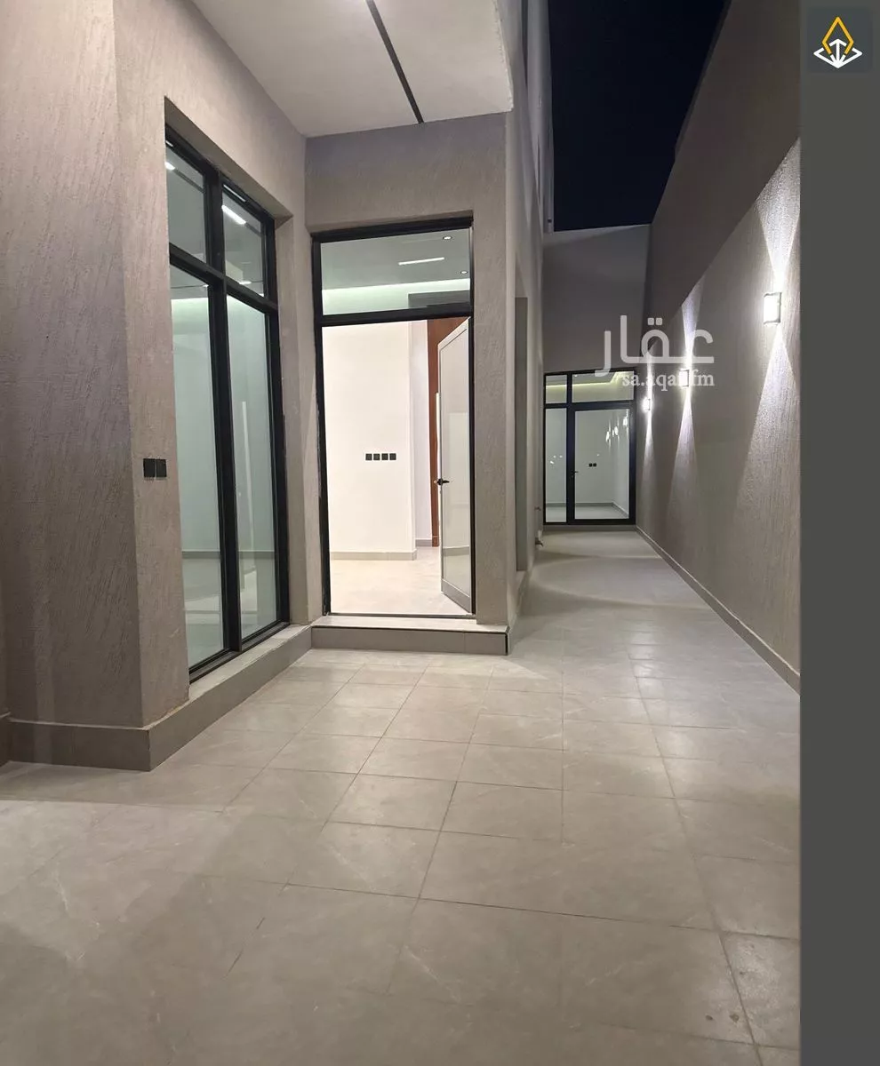 3 bedroom floor in Al Janadriyah 2
