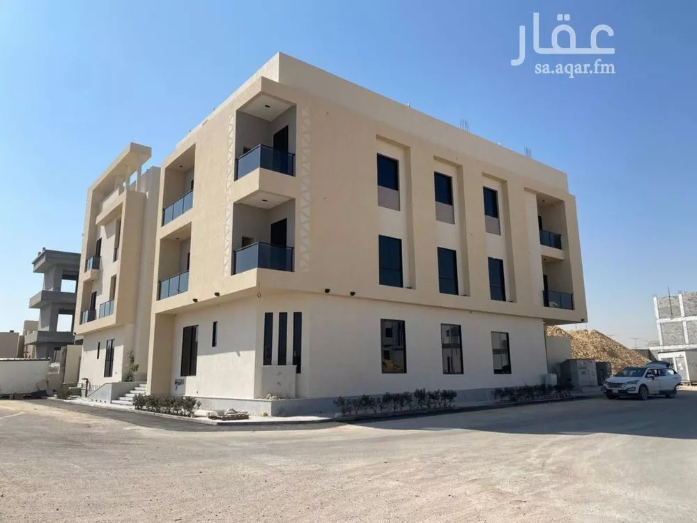 3 bedroom apartment in Al Mahdiyyah, Riyadh 4