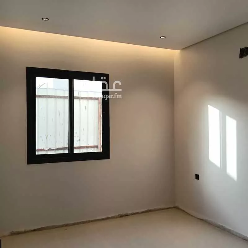 3 bedroom floor in As Suwaidi 6