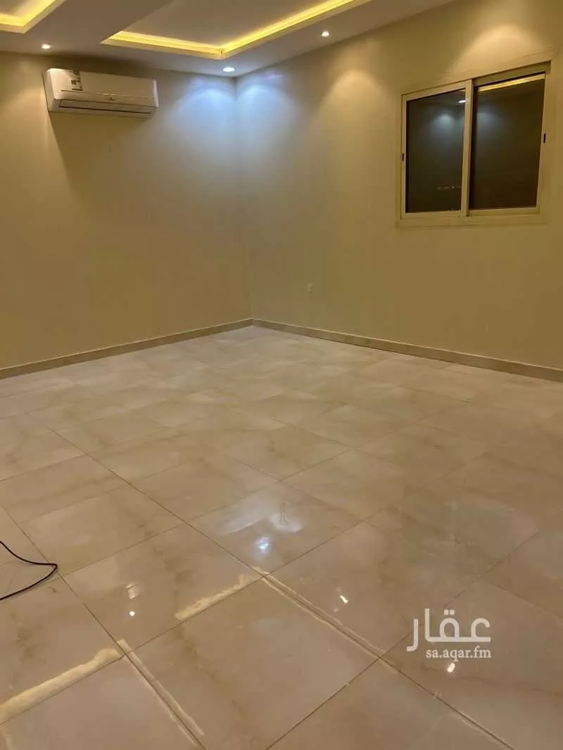شقة 4 غرف في إشبيلية، الرياض 2