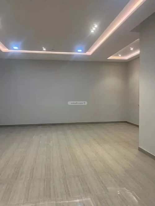 5 bedroom villa in Al Rimal 9