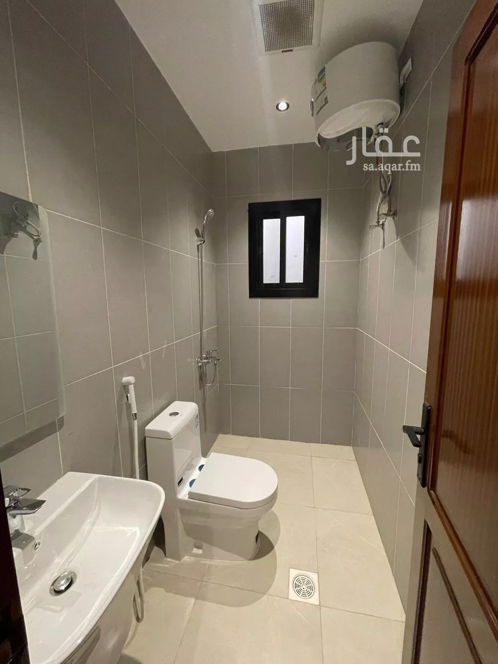 3 bedroom apartment in Al Aziziyah, Jeddah 4