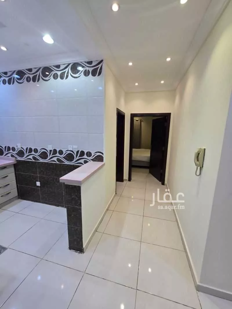 2 bedroom apartment in Al Hamdaniyah, Jeddah 12