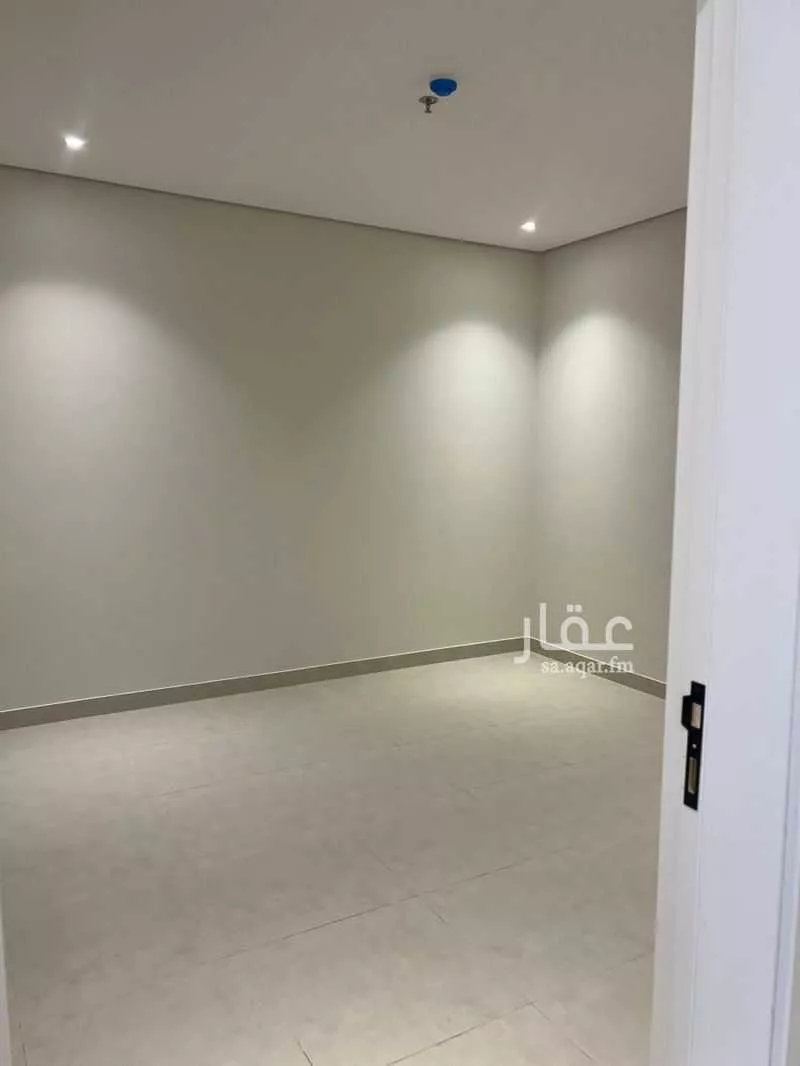 3 bedroom apartment in Al Jawharah, Eastern Province 3