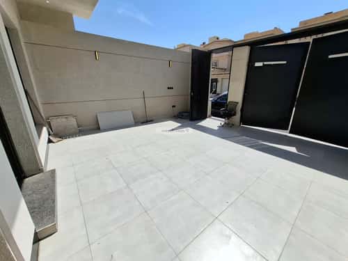 5 bedroom villa in Al Yarmouk, Riyadh 18