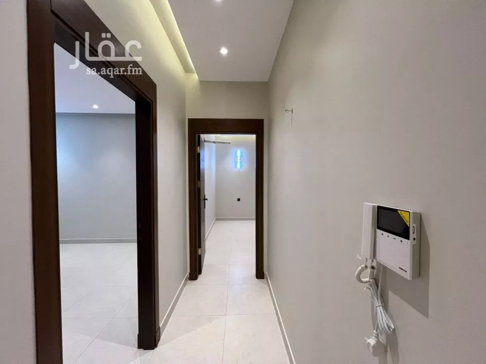 3 bedroom apartment in Al Shawqiyyah, Makkah 2