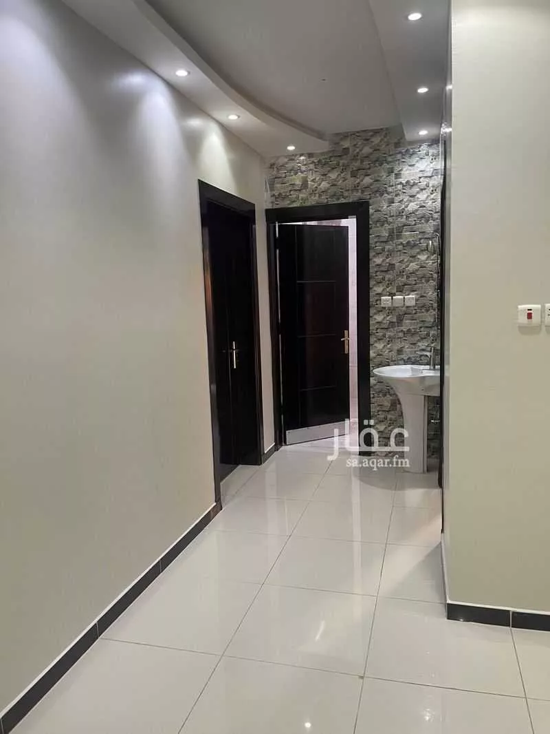 4 bedroom apartment in Al Wisam, Taif 7