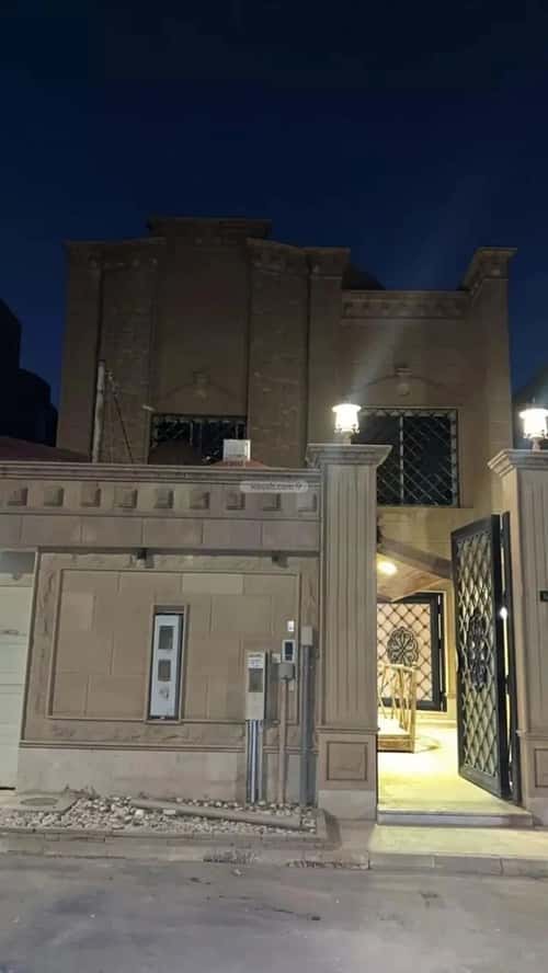 4 bedroom villa in King Abdullah 12