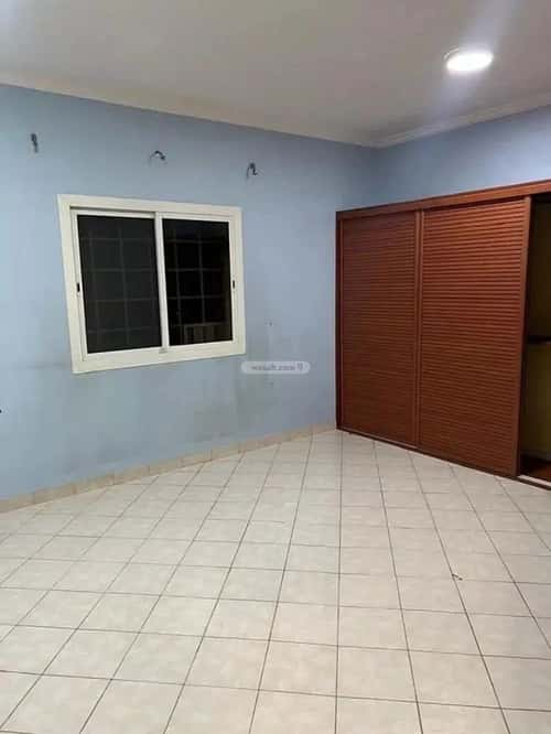 4 bedroom villa in King Abdullah 6