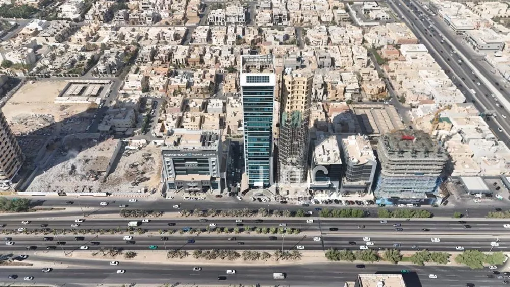 4 bedroom office in Al Muhammadiyah, Riyadh