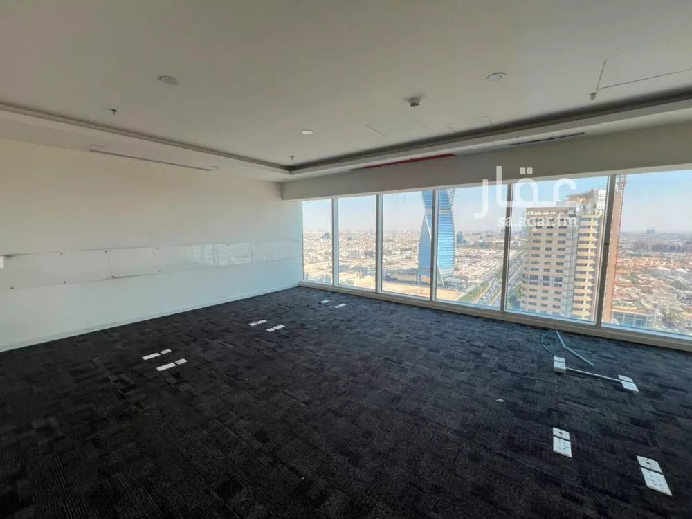 4 bedroom office in Al Muhammadiyah, Riyadh 14
