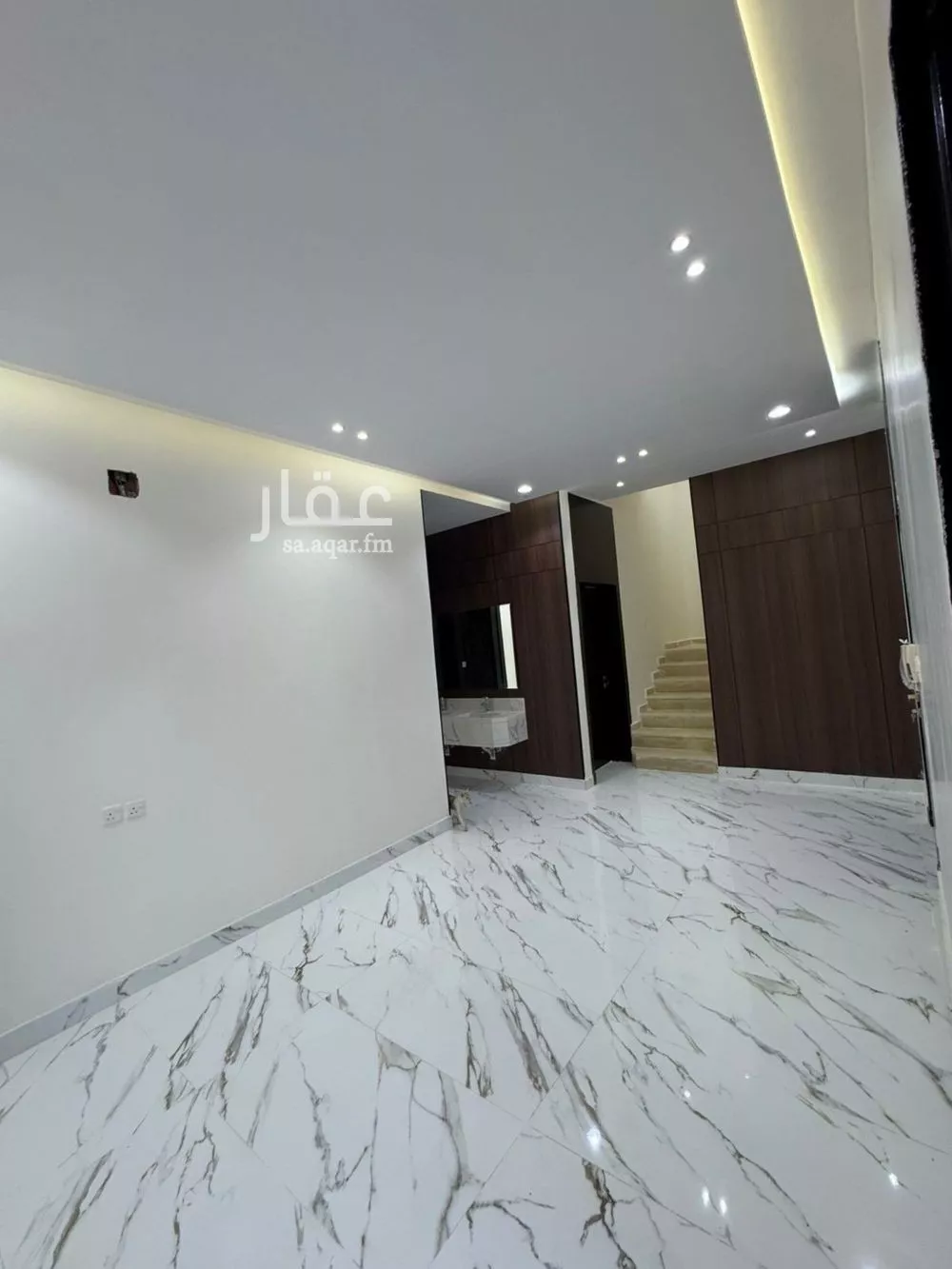 6 bedroom villa in Al Uraija Al Gharbi, Riyadh 8