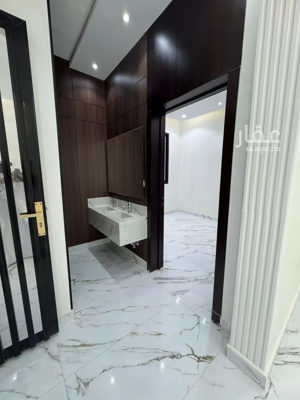 6 bedroom villa in Al Uraija Al Gharbi, Riyadh 3