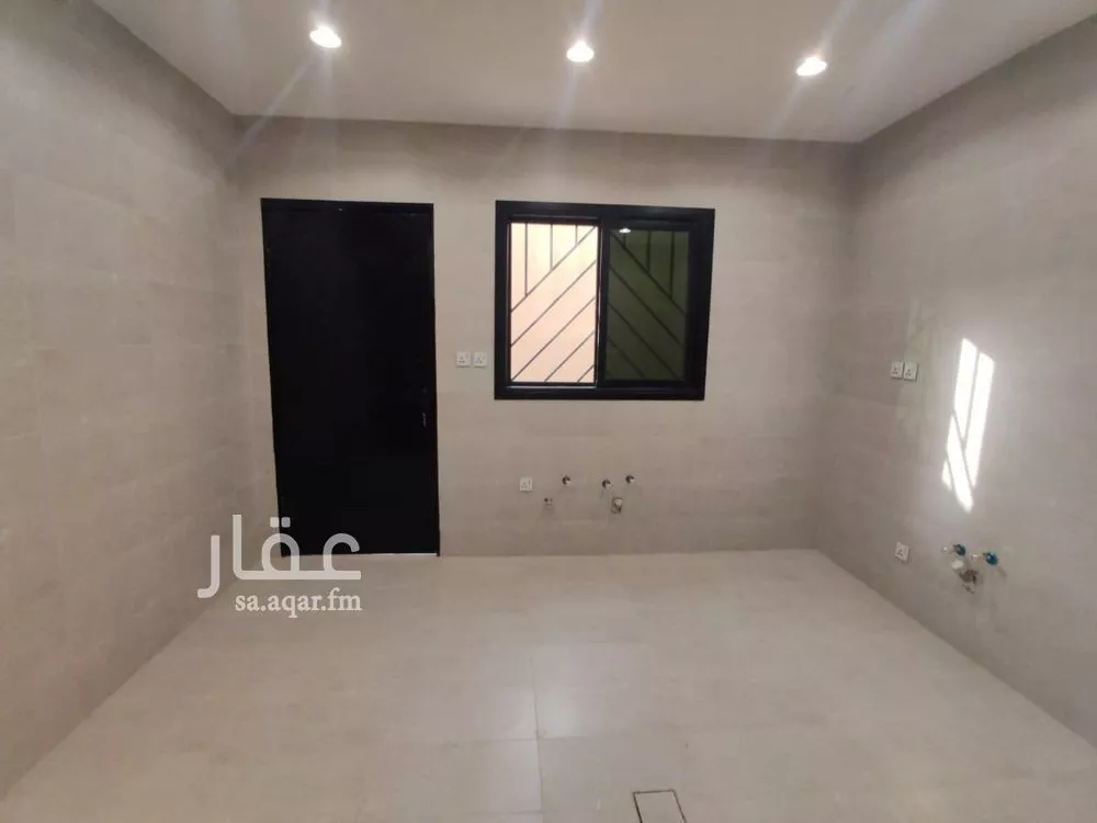 4 bedroom villa in Al Zahrah, Riyadh 6