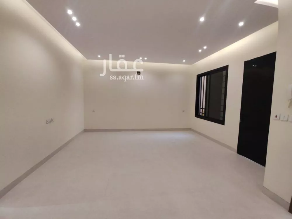 4 bedroom villa in Al Zahrah, Riyadh 7
