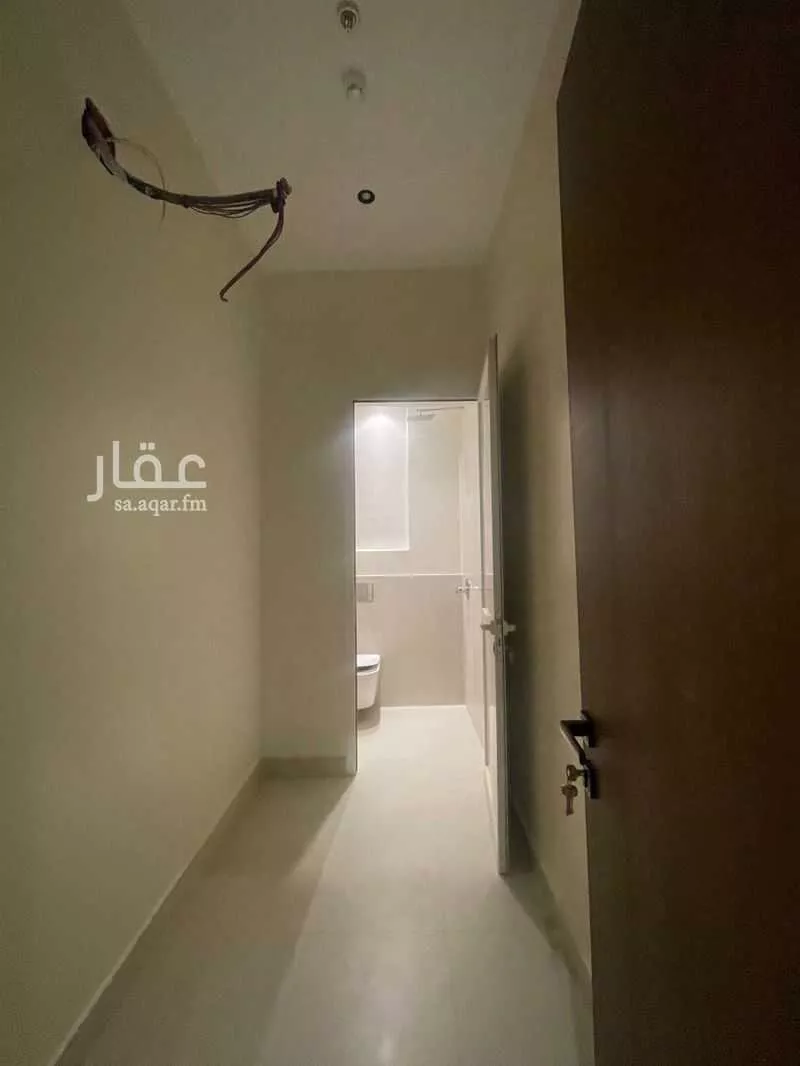 4 bedroom apartment in Al Maizilah, Riyadh 14