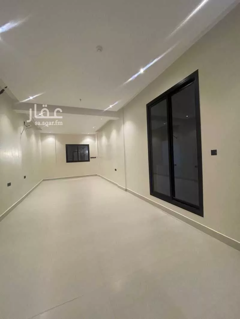4 bedroom apartment in Al Maizilah, Riyadh 7