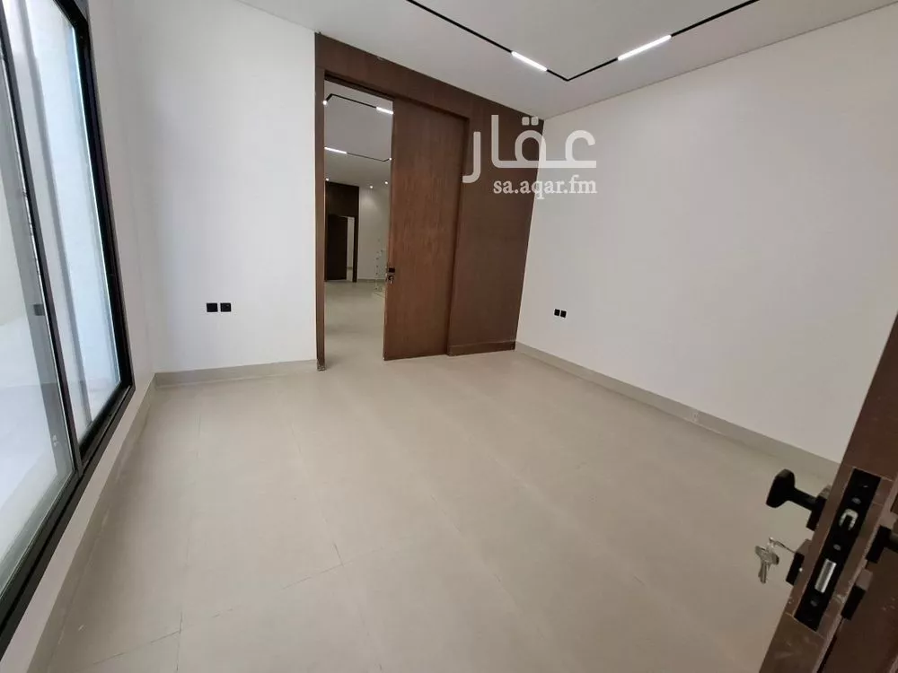 3 bedroom villa in Al Yarmouk, Riyadh 17