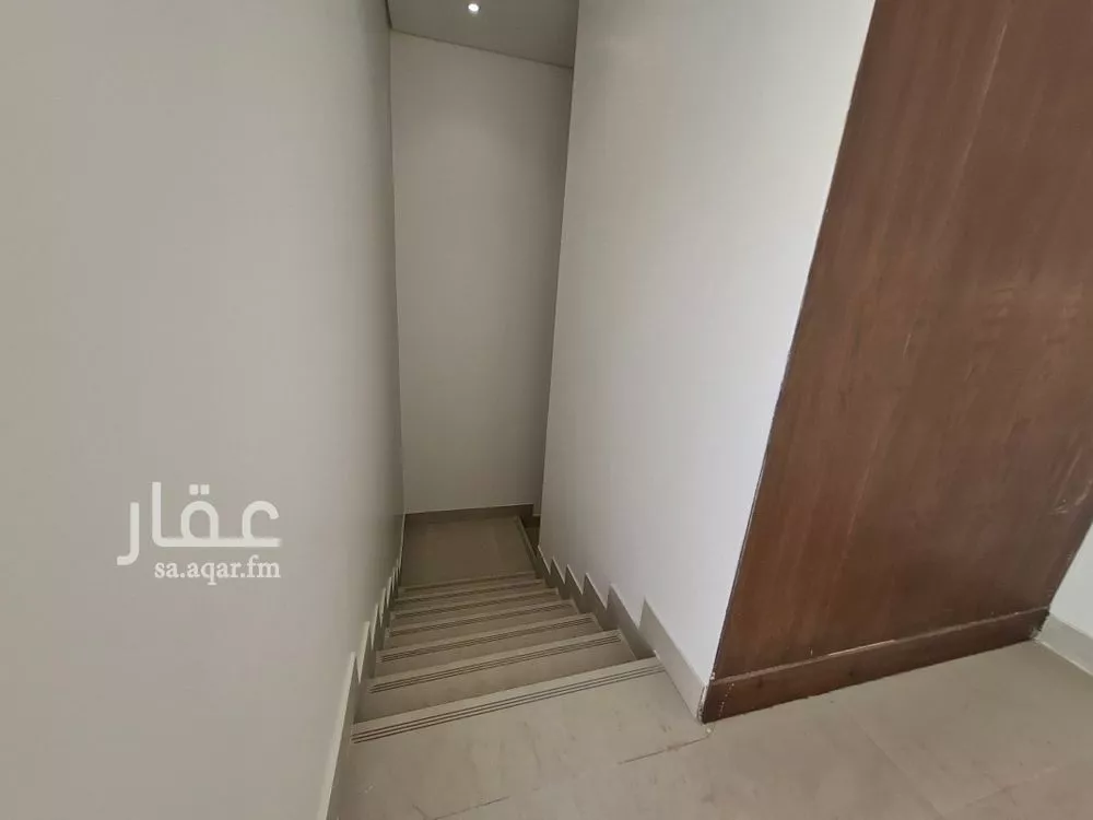 3 bedroom villa in Al Yarmouk, Riyadh 13
